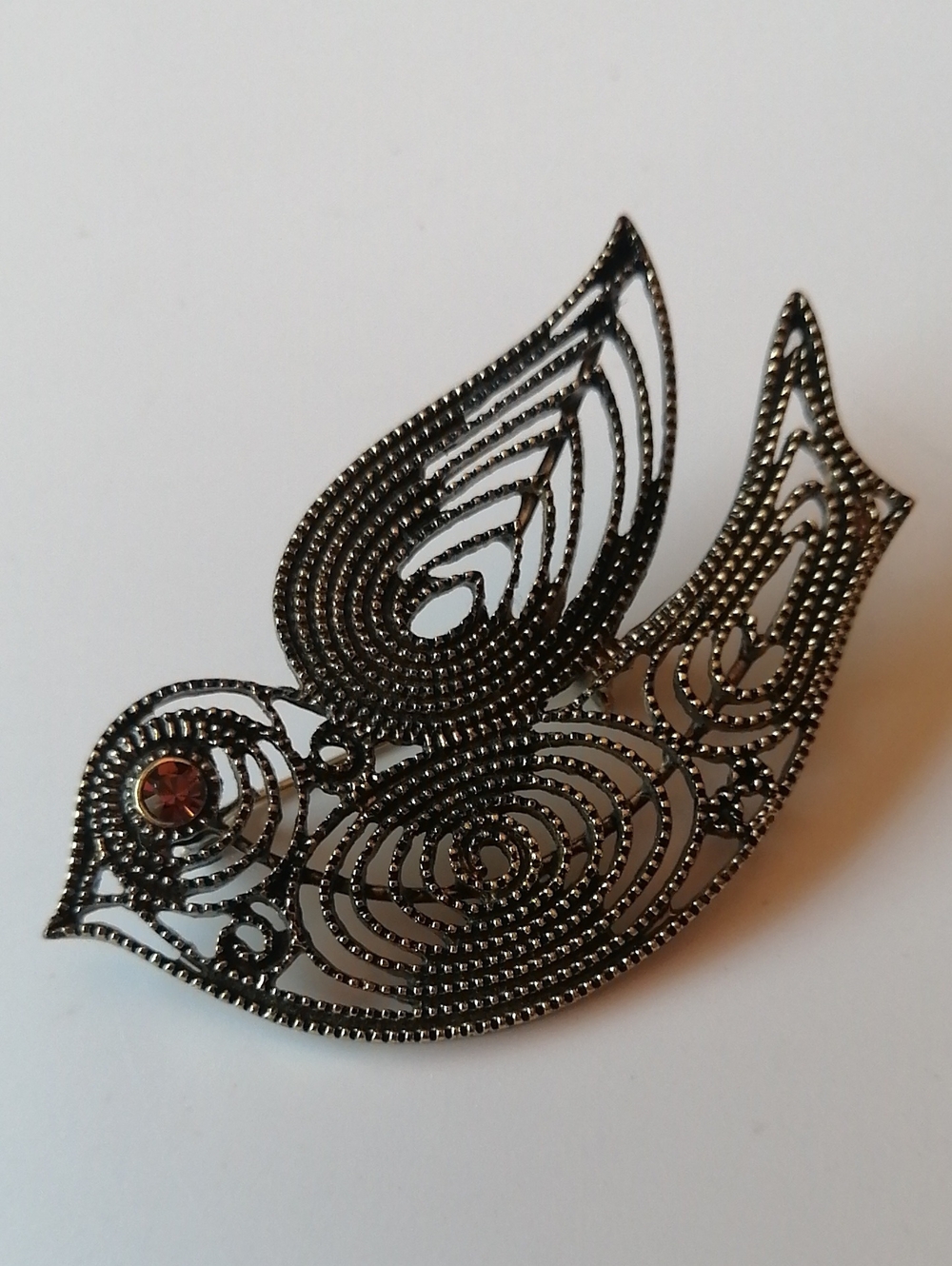 Filigree Openwork Swallow Sparrow Bird Brooch with Amber Rhinestone Eye